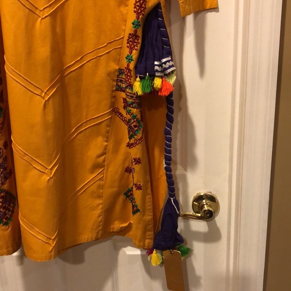 2 pc dupatta and top new with tag - Picture 4 of 4